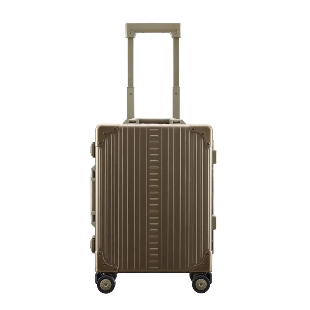 Aleon 19" International Carry-On