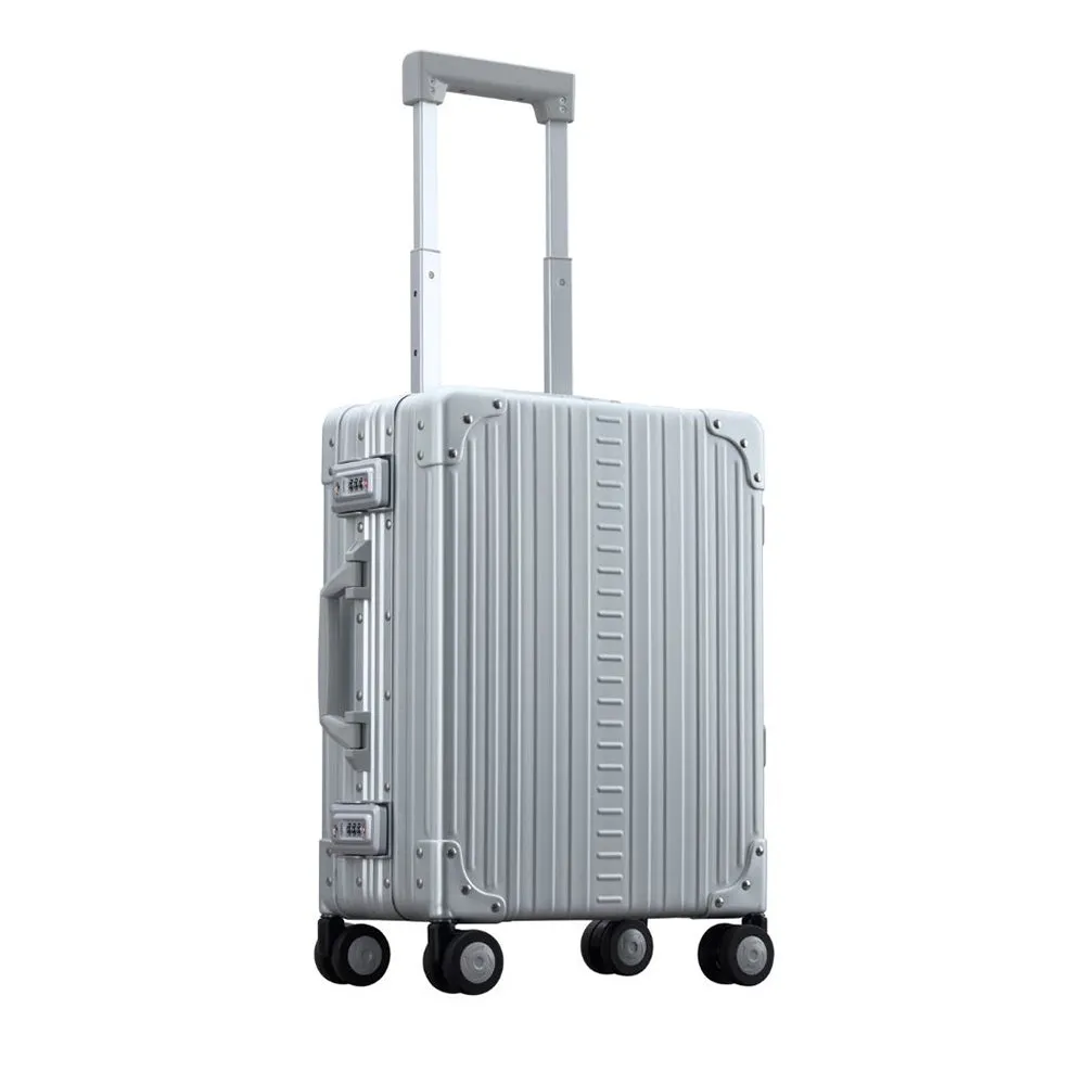 Aleon 19" International Carry-On