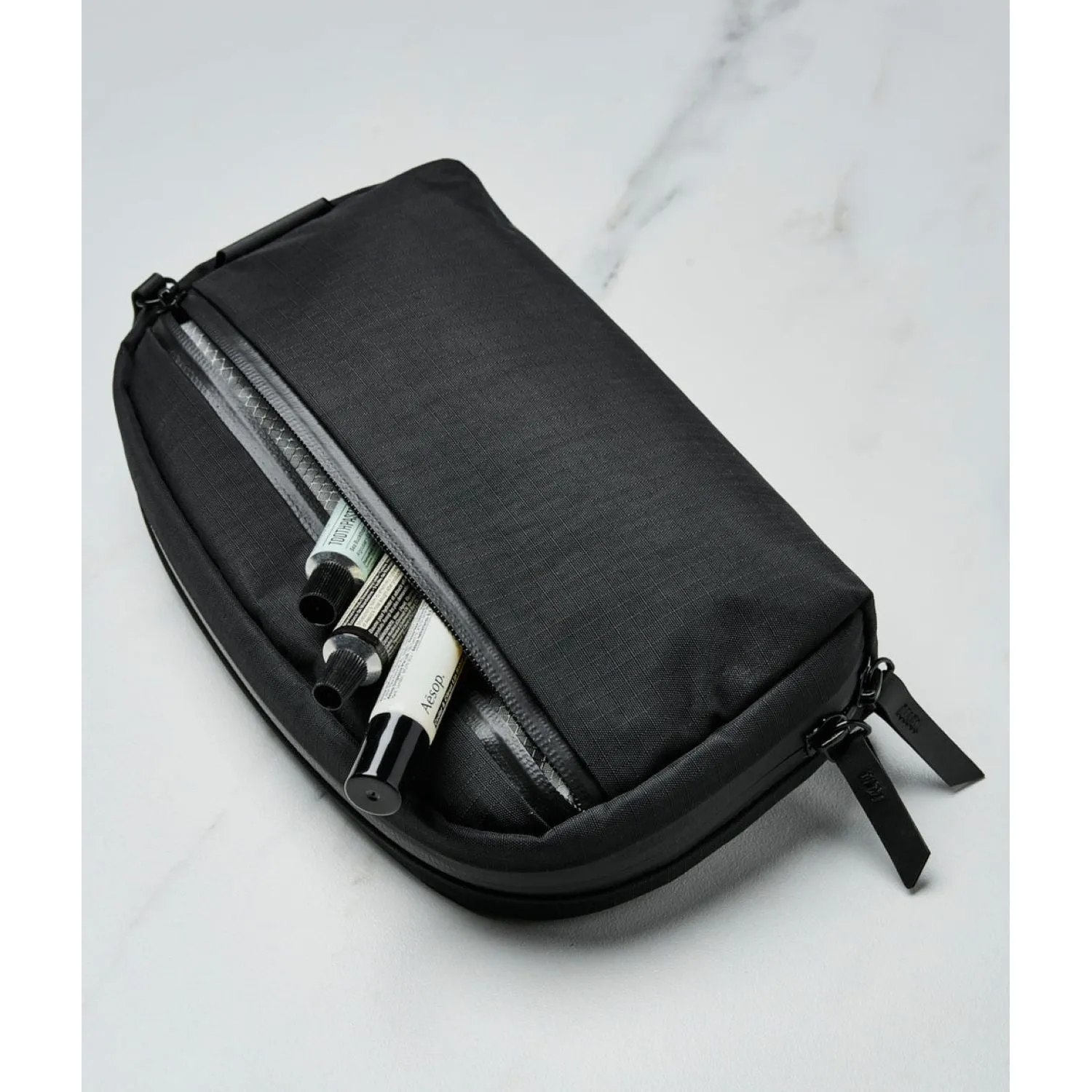 ALPAKA Toiletry Bag