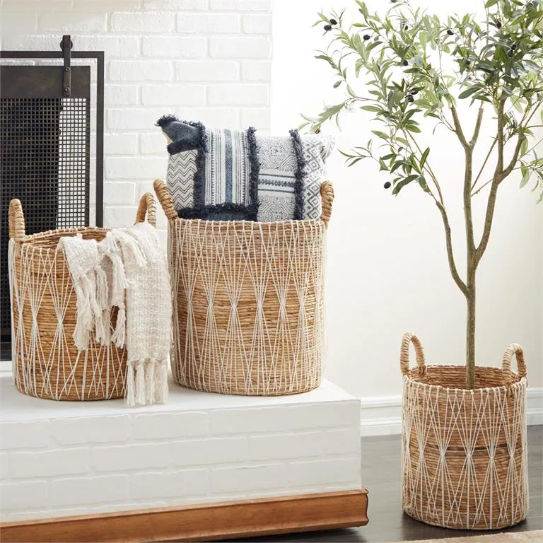 BROWN BANANA LEAF STORAGE BASKET