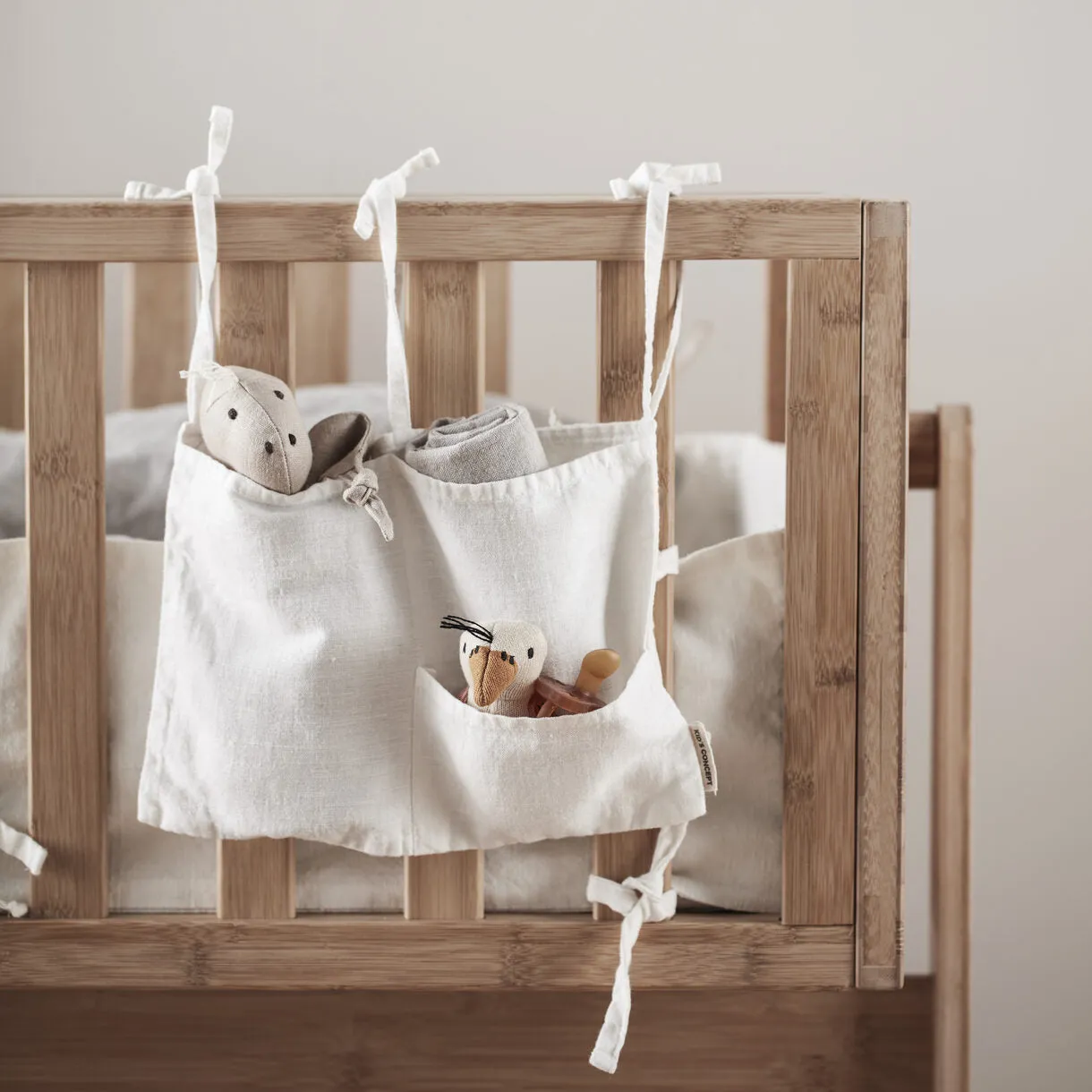 Kids Concept Hang Storage