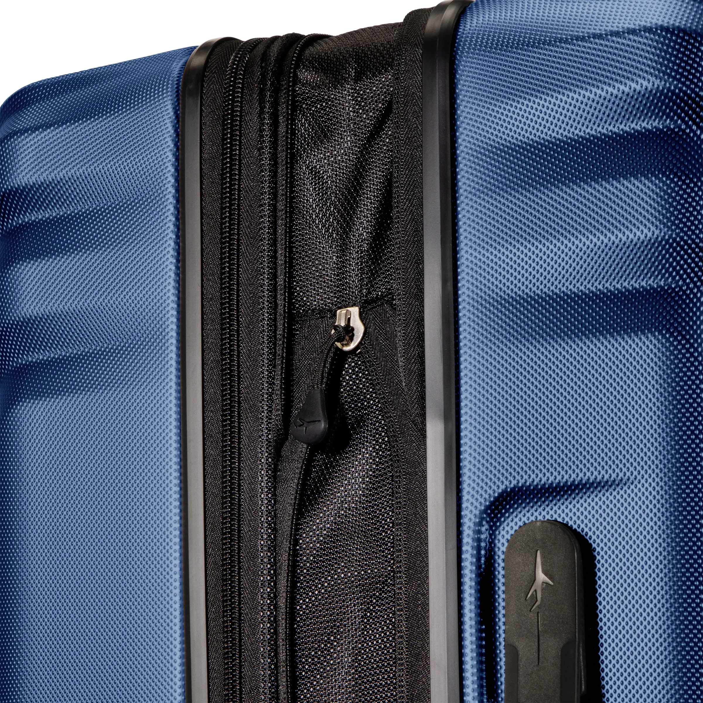 Nimbus 4.0 Hardside Carry-On Expandable Spinner