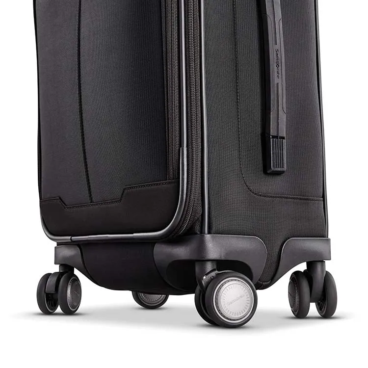 Samsonite Silhouette 17 Spinner Carry-On